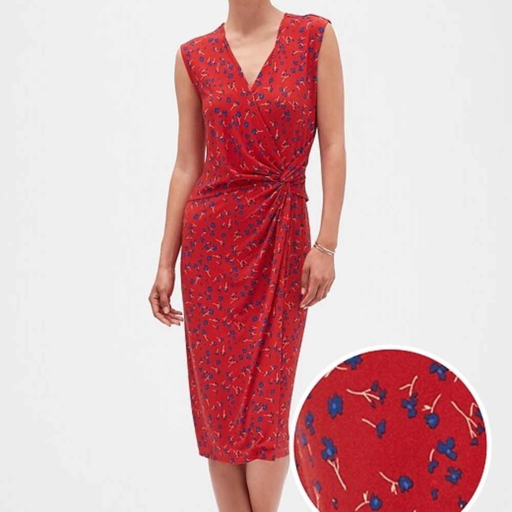 Banana Republic | Medium | Red Floral Print Dress